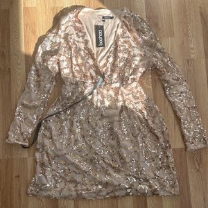 NWT Boohoo Rose Wrap Sequin Dress